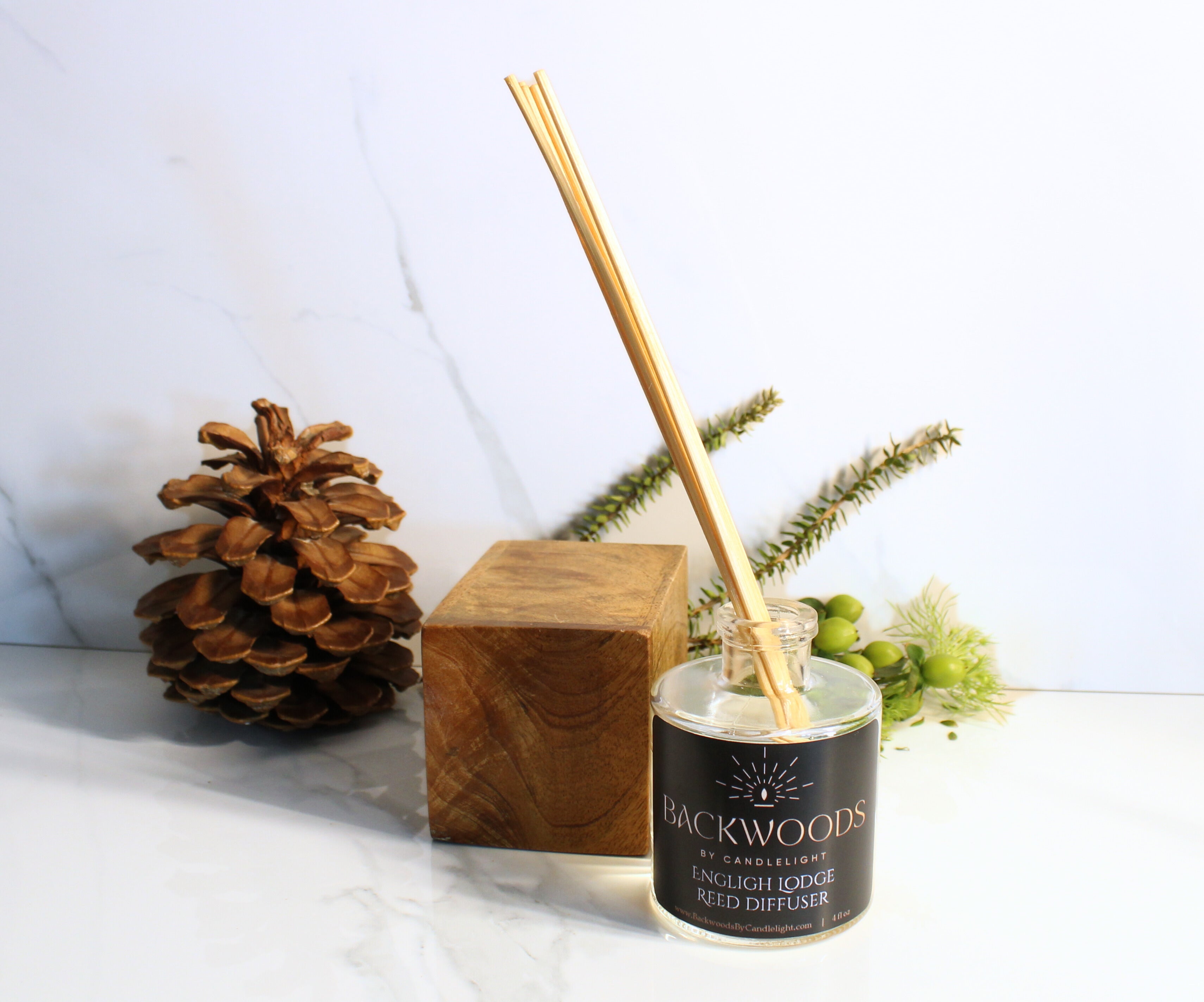 Non-toxic reed diffuser, natural reed diffuser sticks, white background. English Lodge reed diffuser.
