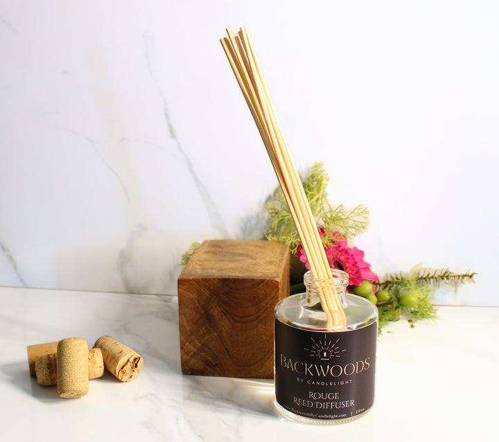 Non-toxic reed diffuser, natural reed diffuser sticks, white background. Rouge reed diffuser.